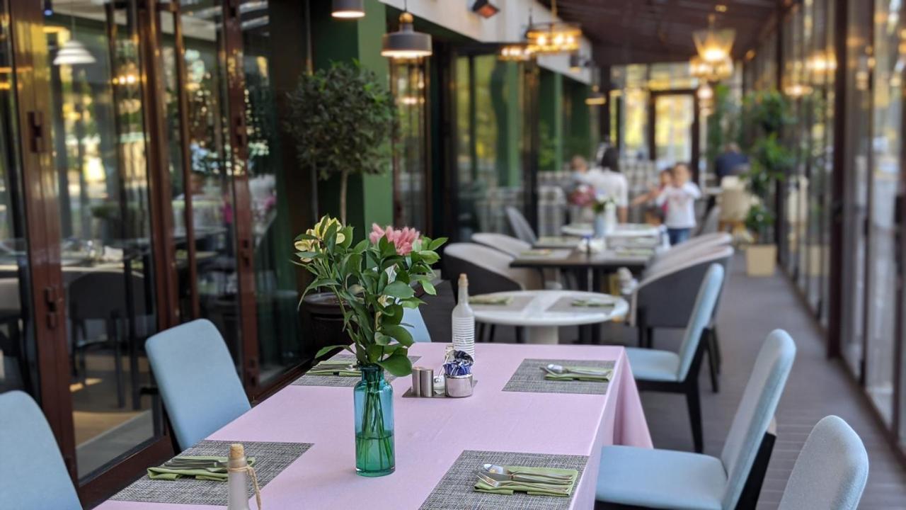 Kazzhol Park Hotel Almaty Luaran gambar