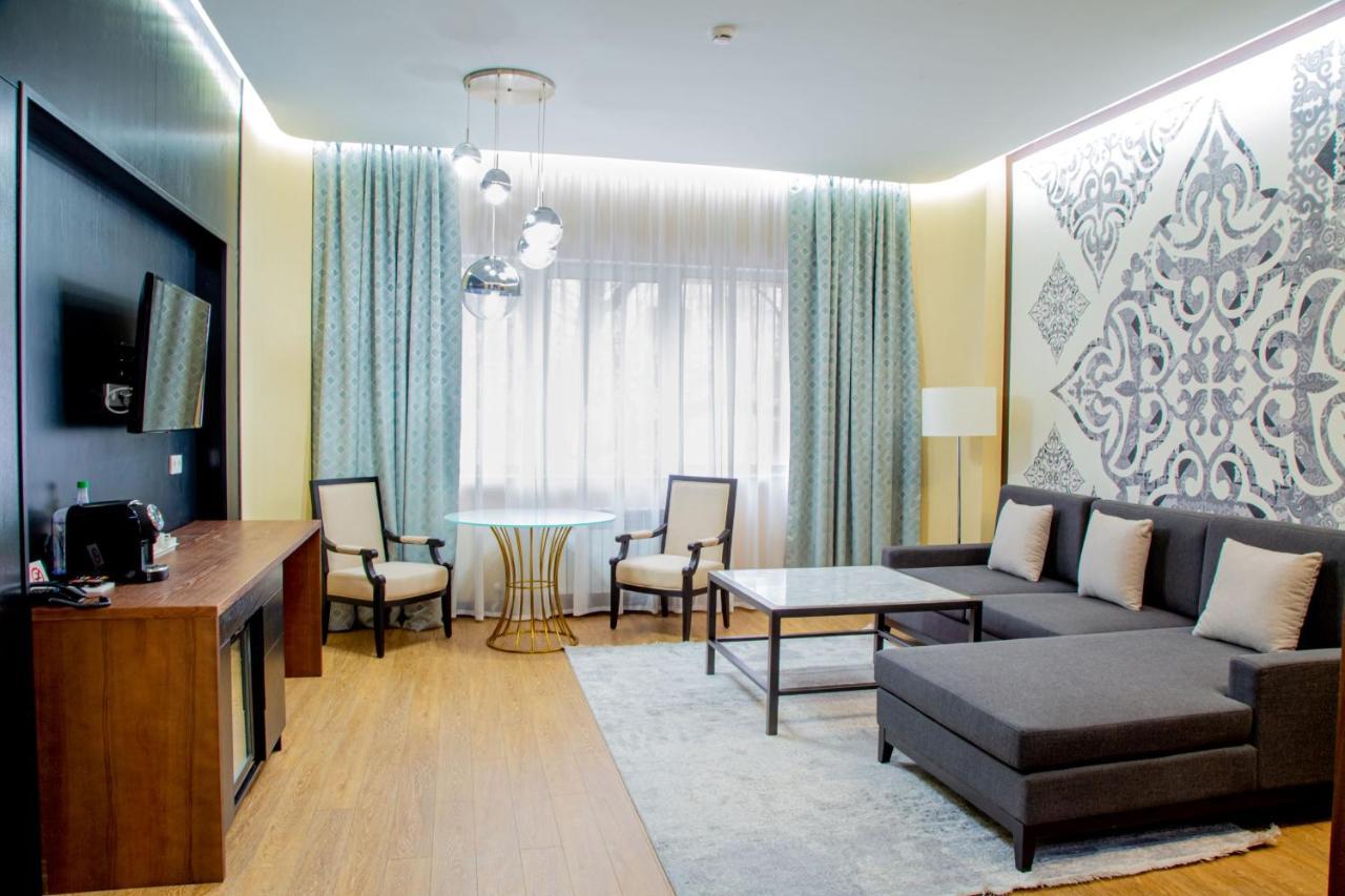 Kazzhol Park Hotel Almaty Luaran gambar
