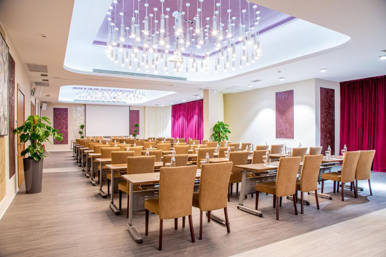 Kazzhol Park Hotel Almaty Luaran gambar